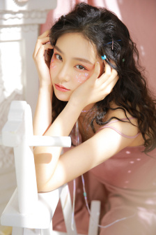 女式开襟睡衣裙子做双人运动